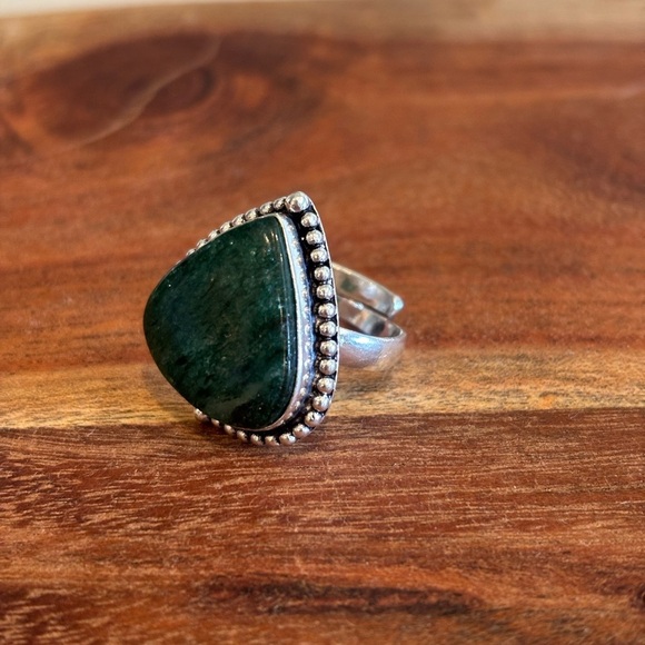 Natural Green Jade 925 Sterling Silver Ring size 6 Adjustable Jewelry - Picture 2 of 9